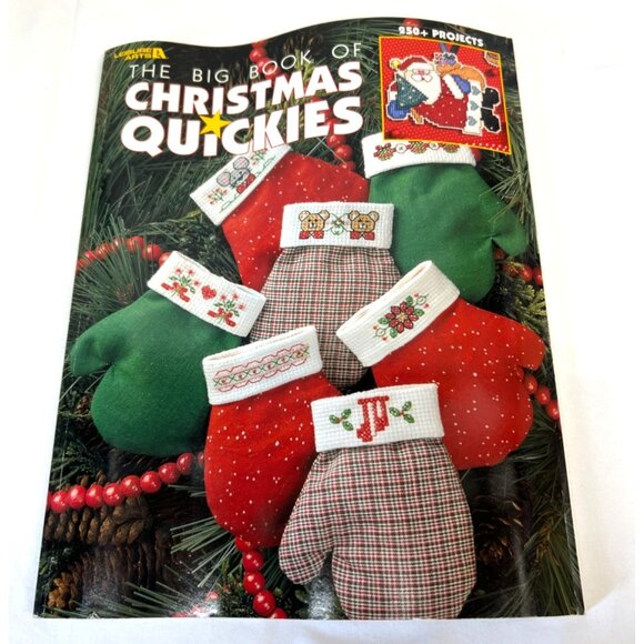 The Big Book Of Christmas Quickies Craft Book - Picture 2 of 12